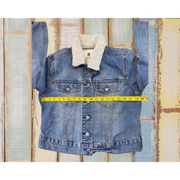 Old Navy Womens Denim Jean Trucker Jacket Size L Y2K Retro 2006 Sherpa Cropped - Picture 3 of 7
